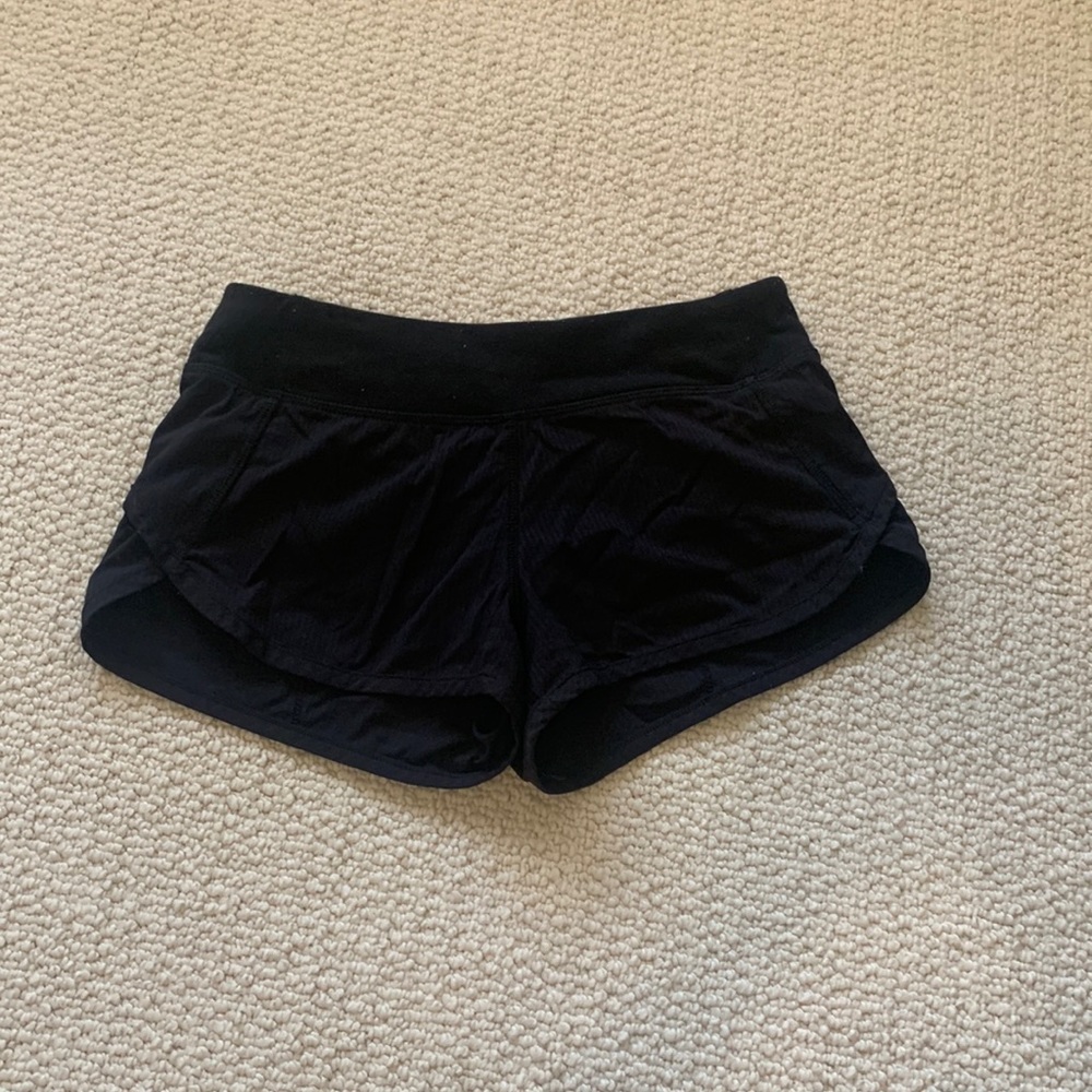 Ivivva black shorts